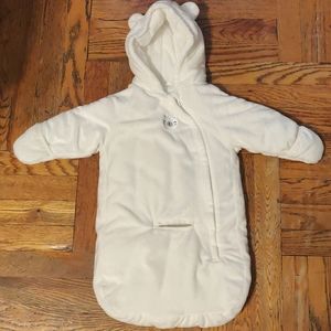 Carter's unisex white bunting pram coat car seat friendly 0-6 months